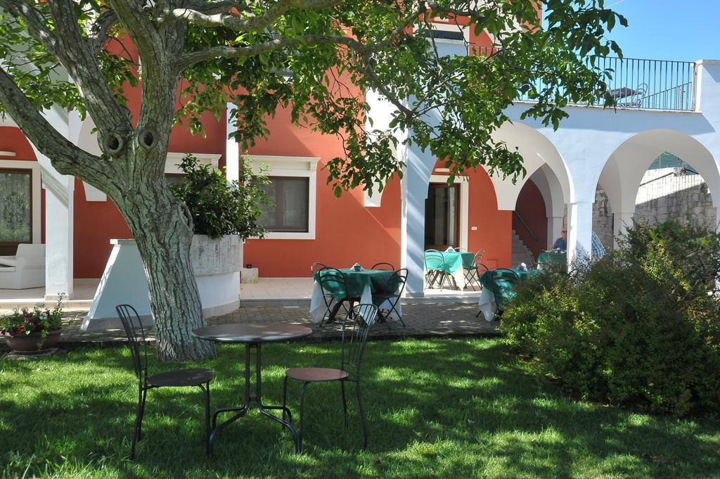 Relais Casabella Guest House Martina Franca Exterior photo