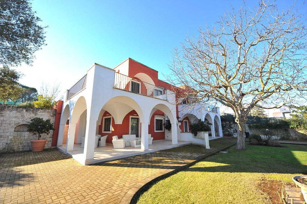 Relais Casabella Guest House Martina Franca Exterior photo